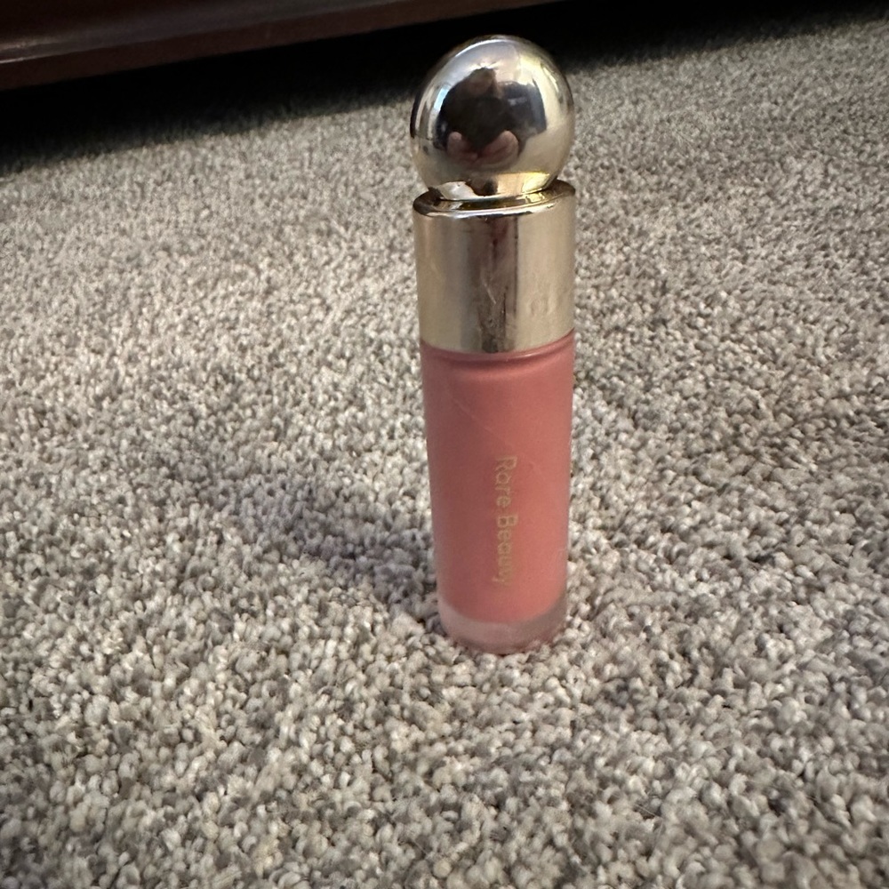 Rare Beauty Soft Pinch Blush in Hope